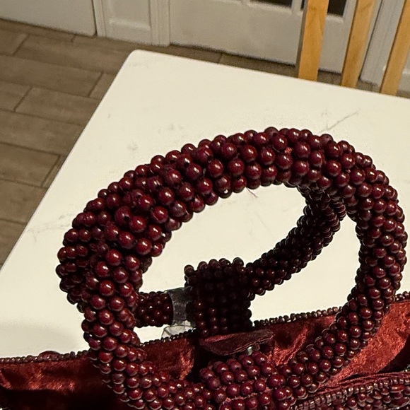 Elegant Beaded  Handbag❤️SALE❤️ - Picture 5 of 10